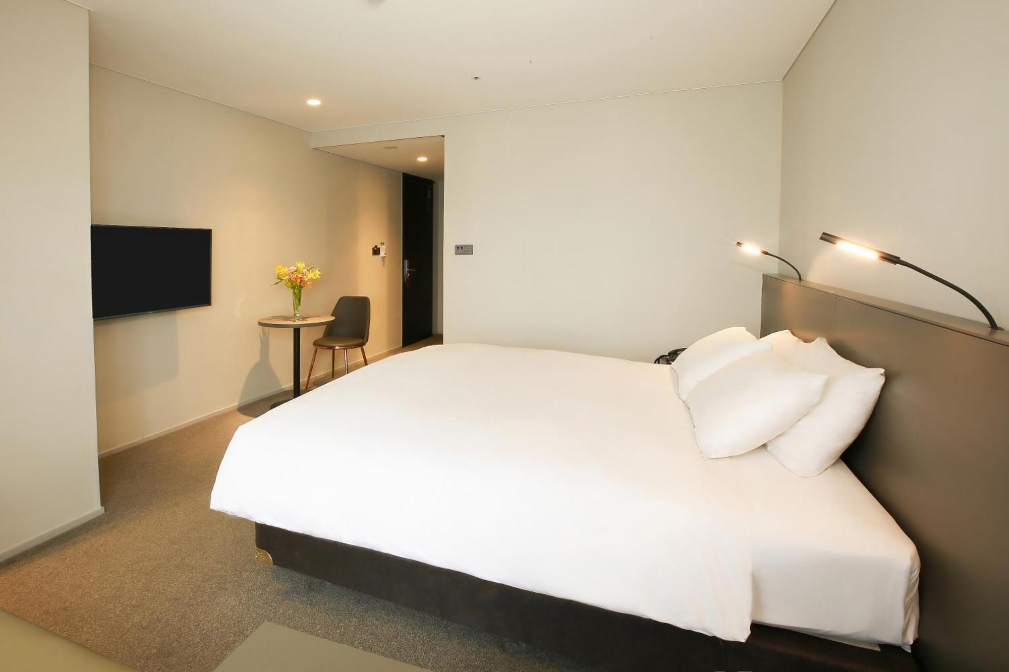 Westernlife Hotel Iksan Rom bilde