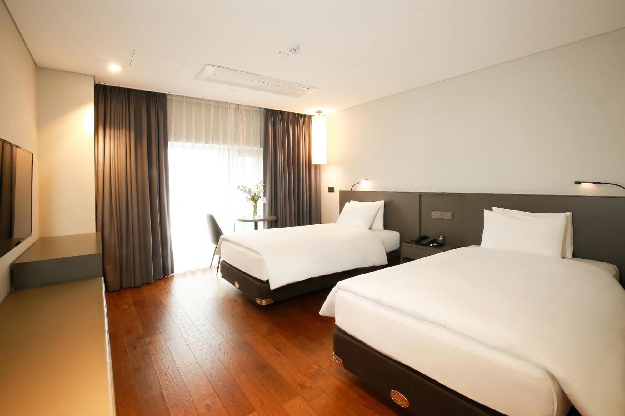 Westernlife Hotel Iksan Rom bilde